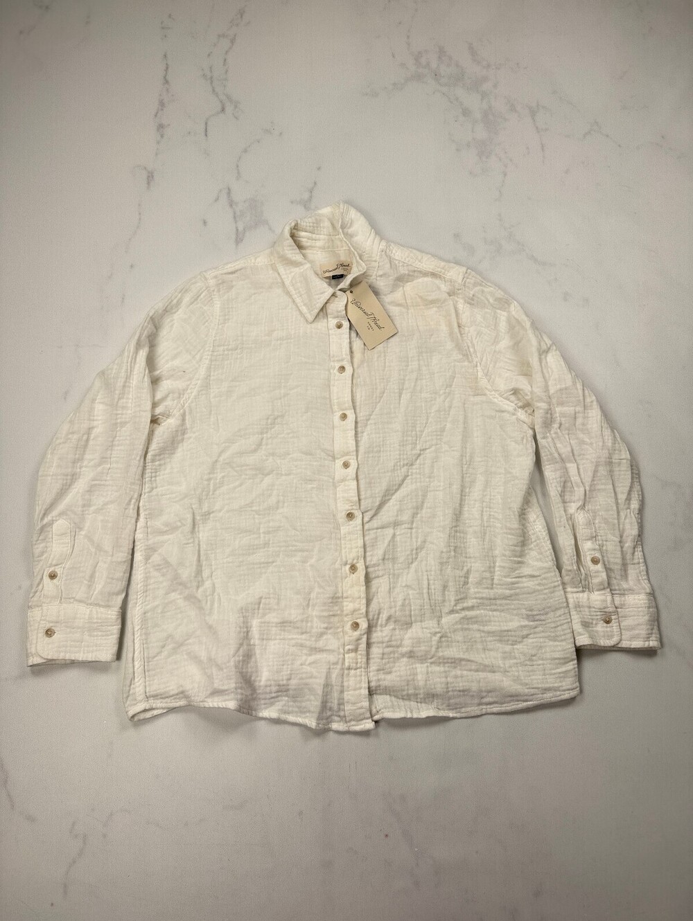 Universal Thread Relaxed Fit Button-Up Shirt Cream Modern - Womens M